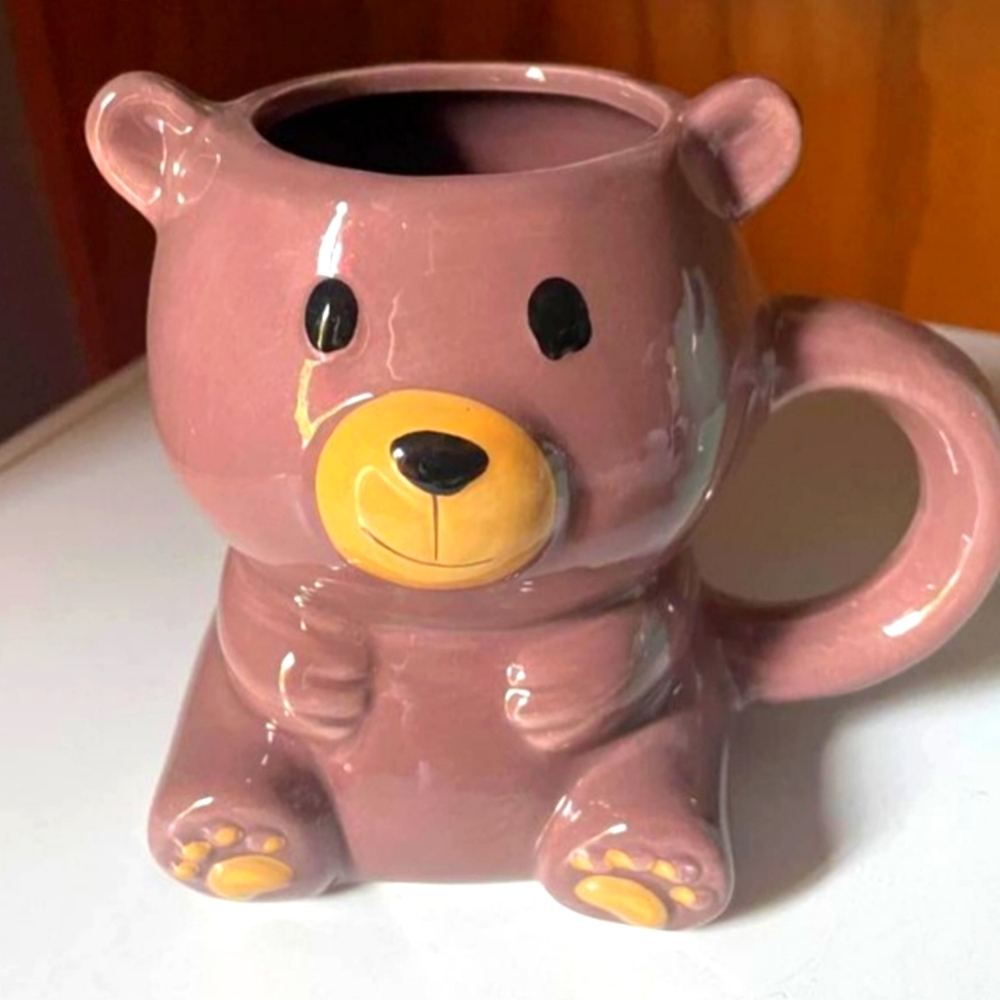 NWOT Adorable Ceramic Bear Mug